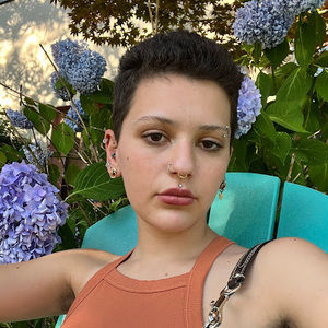 Meet your Posher, Nina